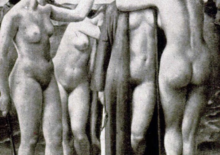 Ubaldo Oppi. Giovani Donne al Mare, 1926 (dettaglio). Tecnica: Olio su tela , 120 x 101 cm